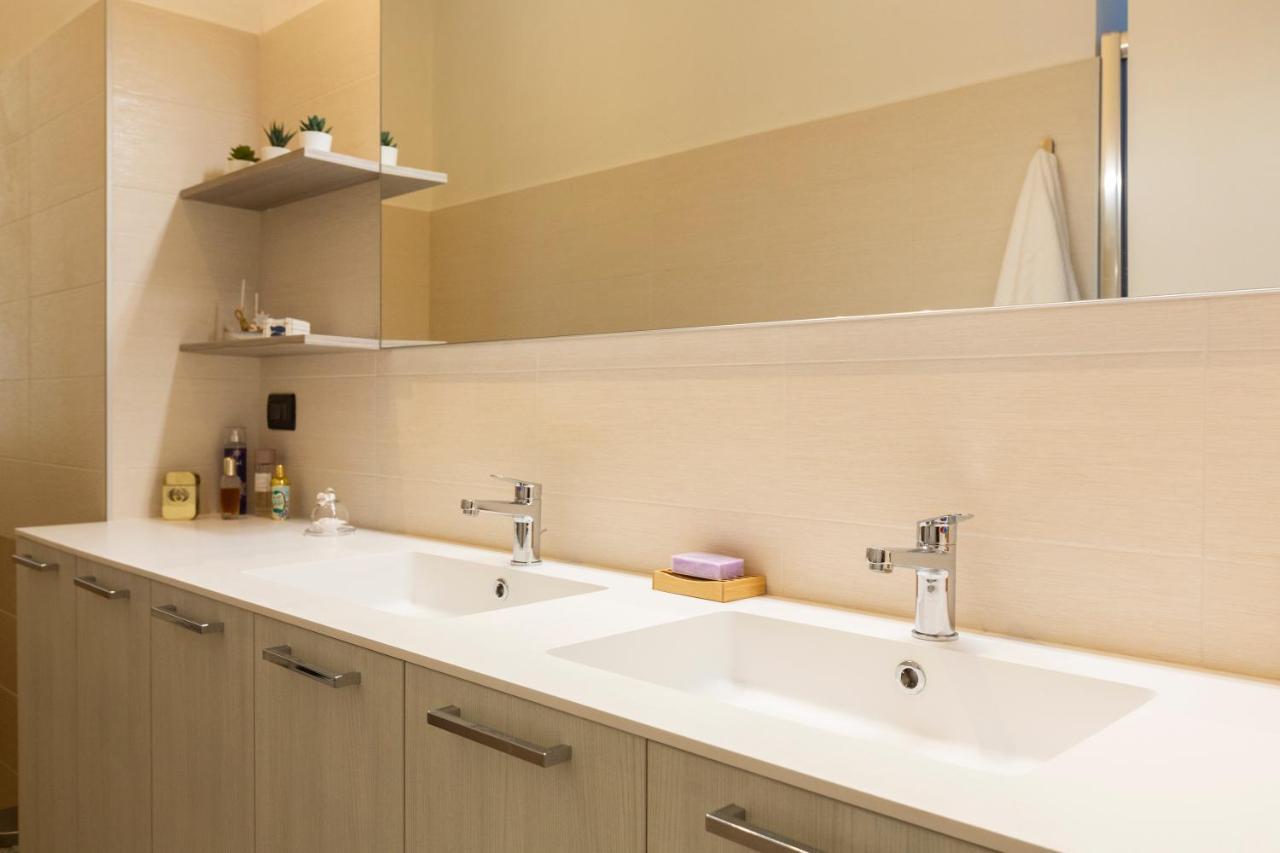 Yellow Line Apartment ミラノ エクステリア 写真